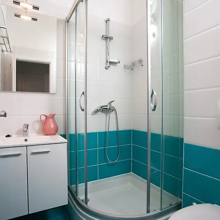 ゲストハウス ルームズ スプリット ペゼリ スプリト